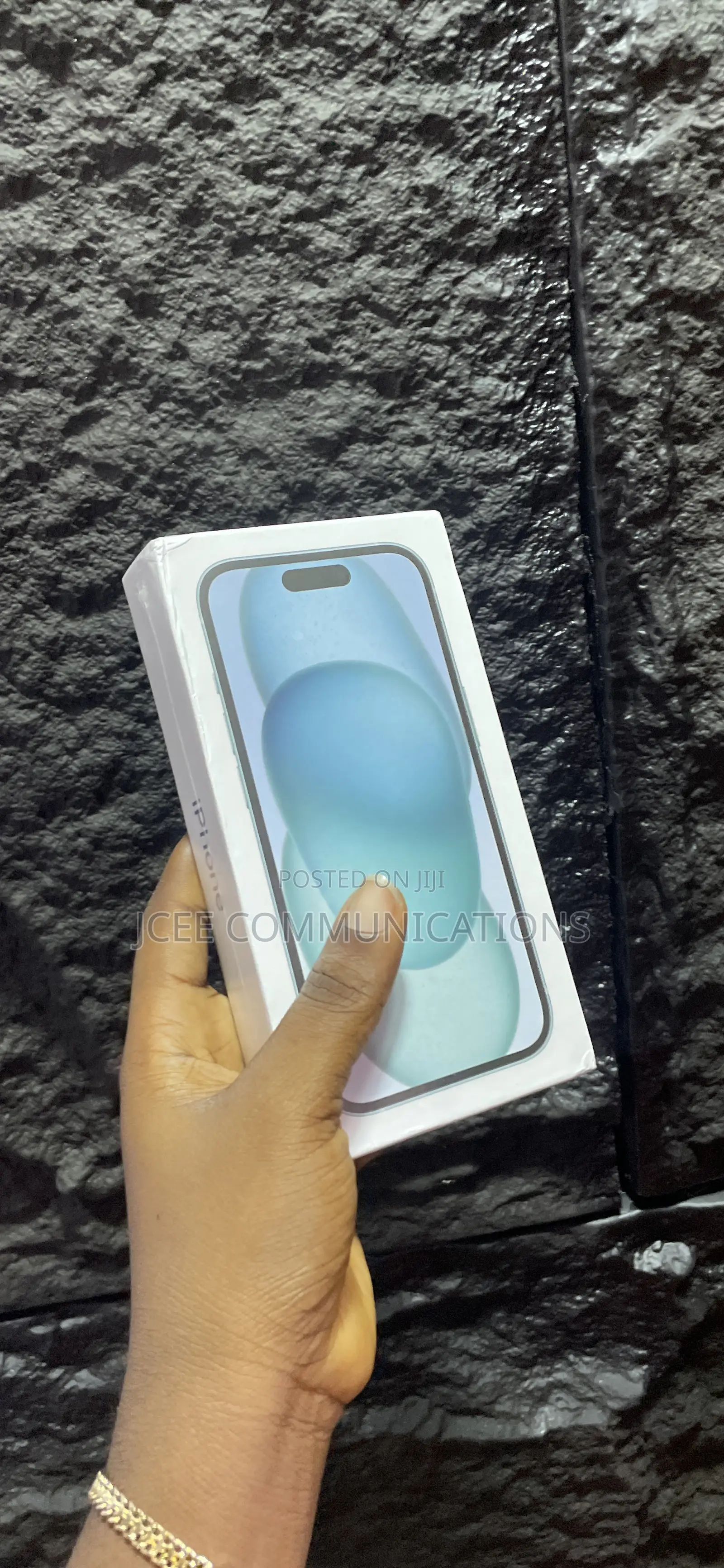 New Apple iPhone 15 128 GB Blue