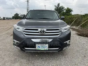 Toyota Highlander Limited 3.5l 4WD 2013 Gray