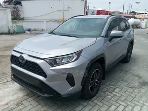 Toyota RAV4 2020 Silver