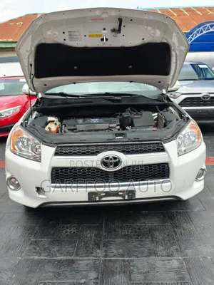 Toyota RAV4 2010 Off white
