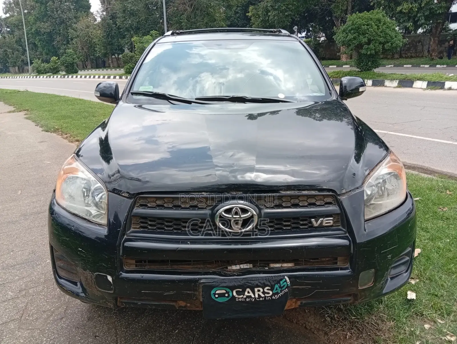 Toyota RAV4 2010 Black