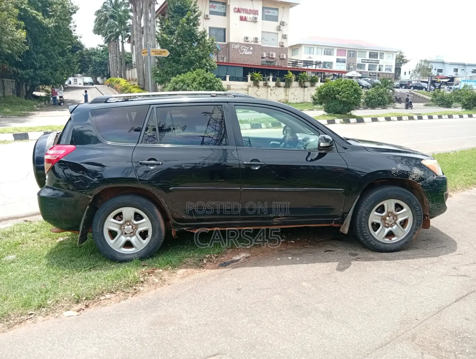 Toyota RAV4 2010 Black