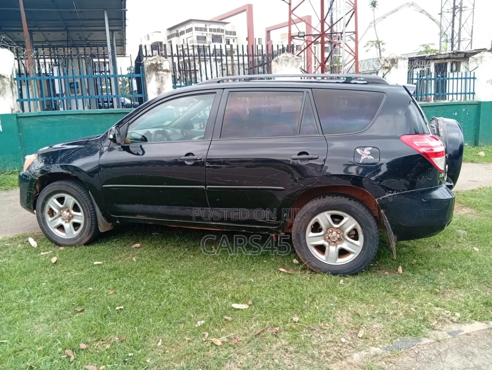 Toyota RAV4 2010 Black