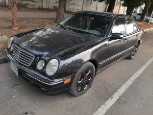 Mercedes-Benz E320 2002 Black