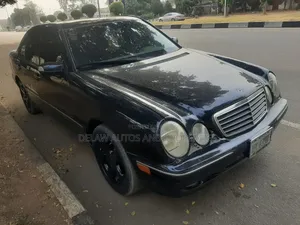 Mercedes-Benz E320 2002 Black