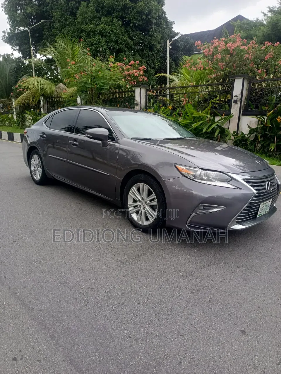 Lexus ES 2014 Gray