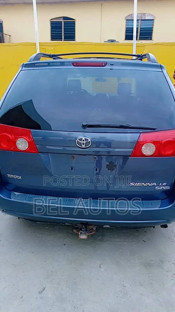 Toyota Sienna 2008 Gray
