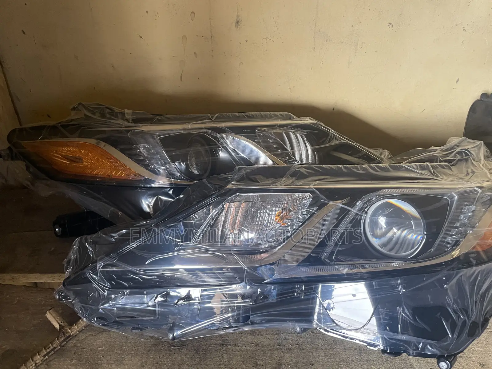 Head Light Camry 2019