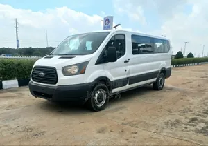 Ford Transit-350 2017 White
