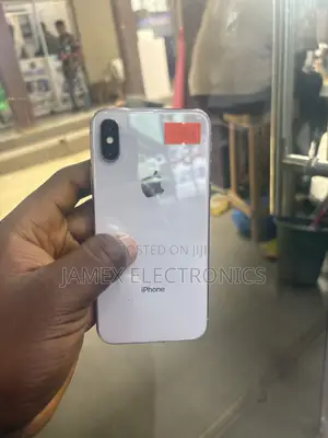 Apple iPhone X 256 GB White