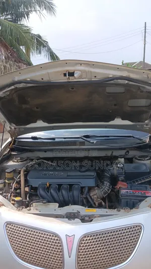 Pontiac Vibe 2007 Silver