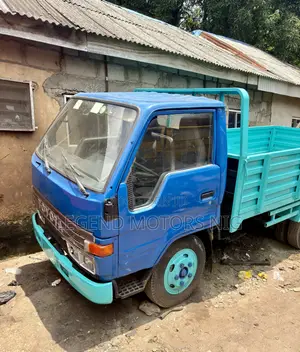Toyota Dyna 200 Injector Engine 2RZ Petrol