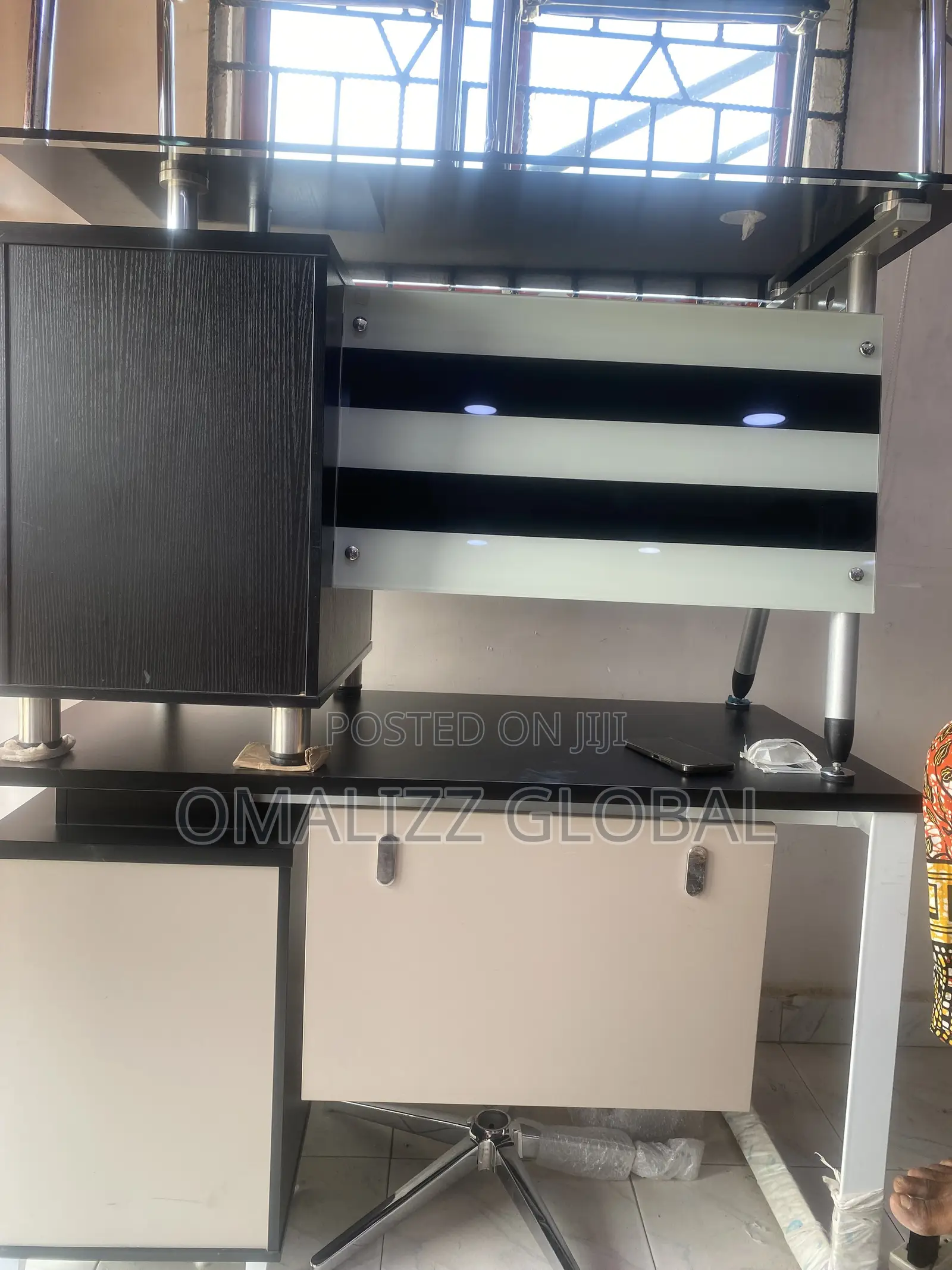 Glass Table 1.2 Meter