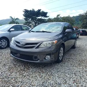 Toyota Corolla 2011 Black