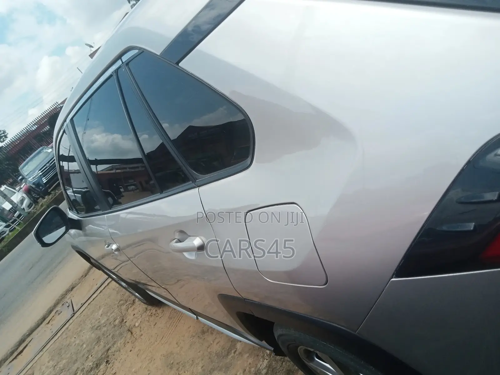 Toyota RAV4 2022 Ivory