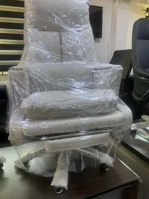 Big Swivel Chair