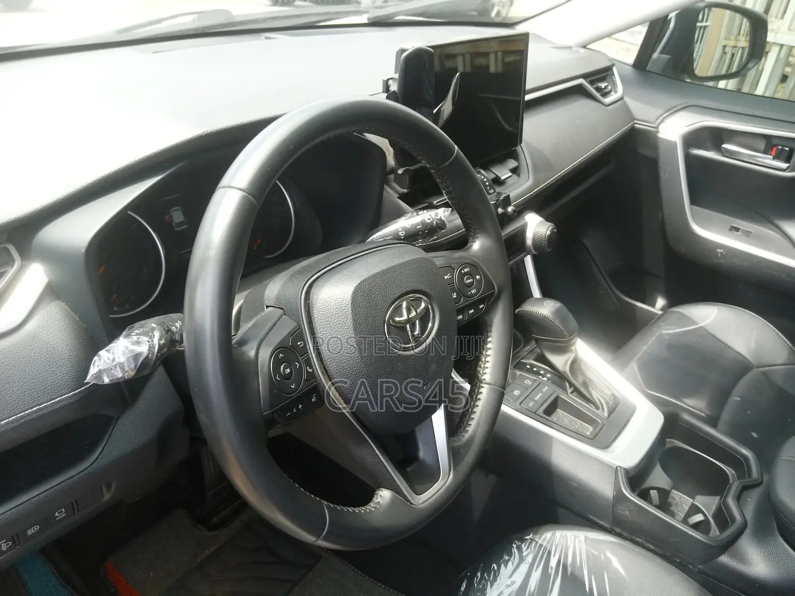 Toyota RAV4 2022 Ivory
