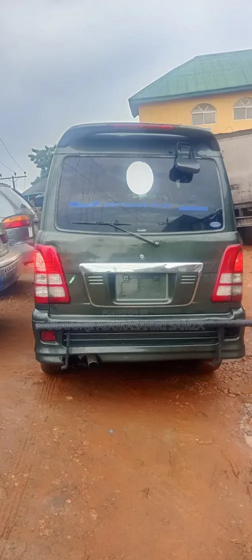 Toyota Ipsum 2003 Black