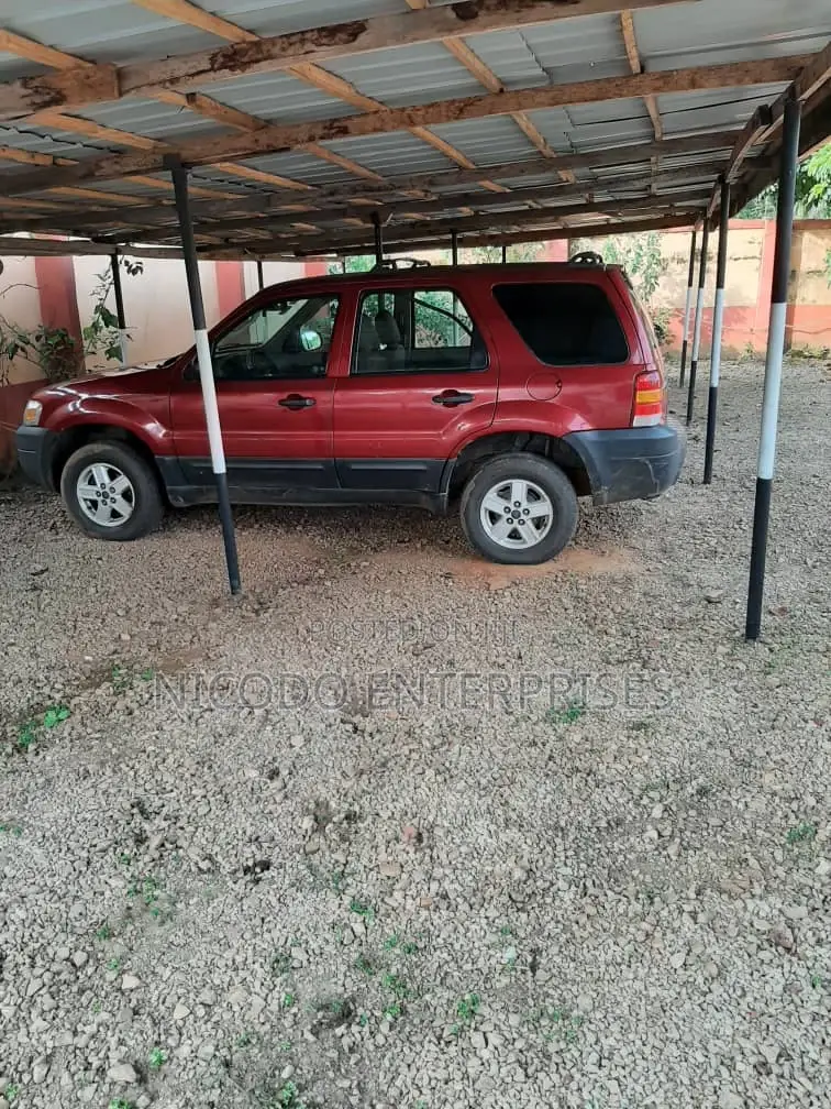 Ford Escape 2005 Red