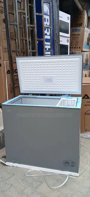 Fast 200l Chest Aeon Deep Freezer