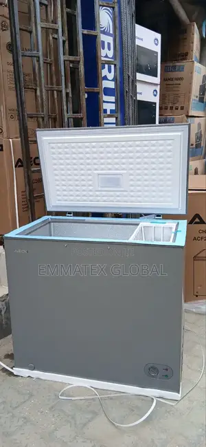 Fast 250l Chest Aeon Deep Freezer