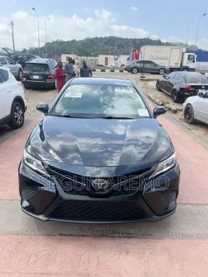 Toyota Camry 2019 Black