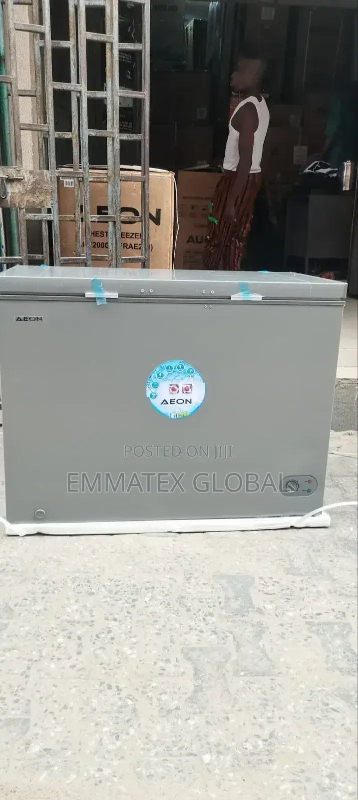 Fast Aeon 250l Chest Freezer