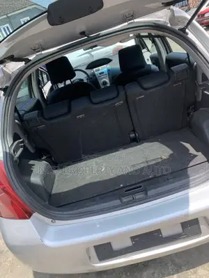 Toyota Yaris 2007 Silver