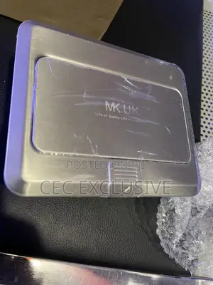 Mk Uk Table Socket With USB/Data and Hdmi