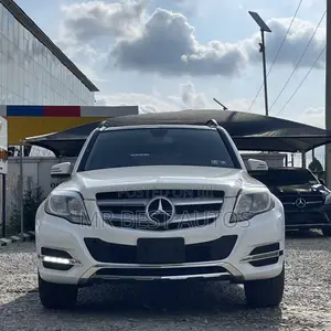 Mercedes-Benz GLK-Class 350 4MATIC 2013 White