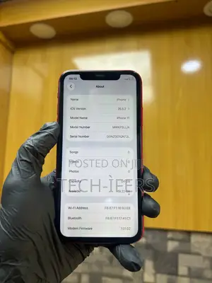 Apple iPhone 11 64 GB Red
