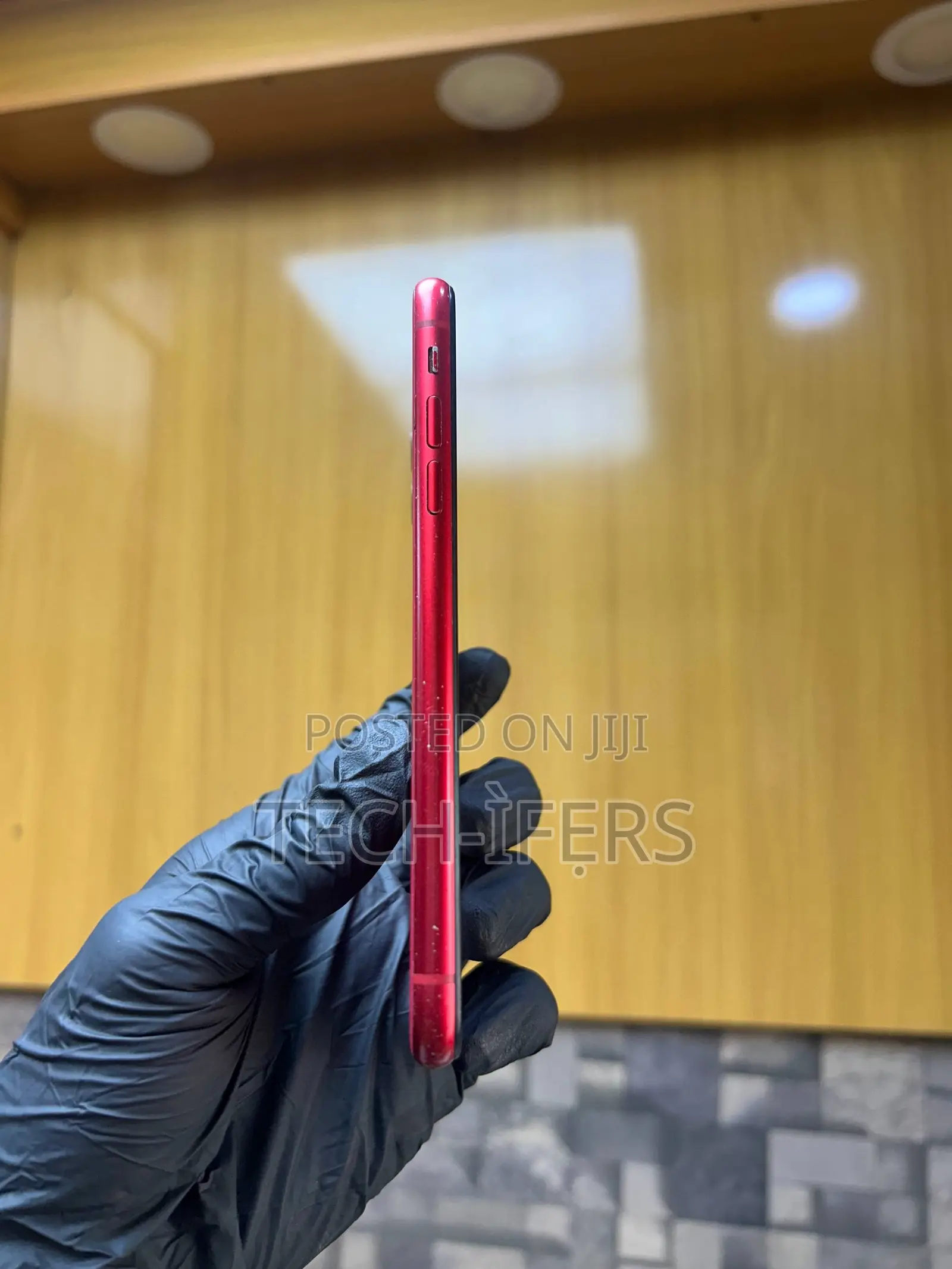 Apple iPhone 11 64 GB Red