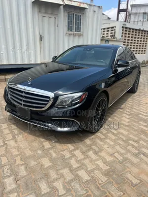 Mercedes-Benz E300 2017 Black