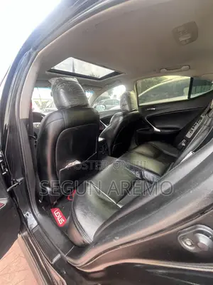 Lexus IS 2015 Black