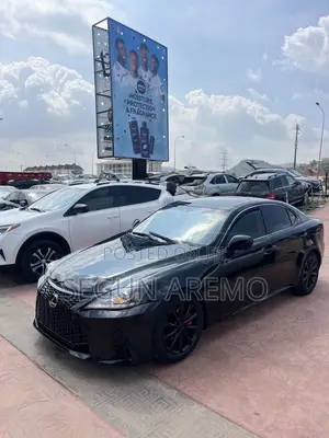 Lexus IS 2015 Black