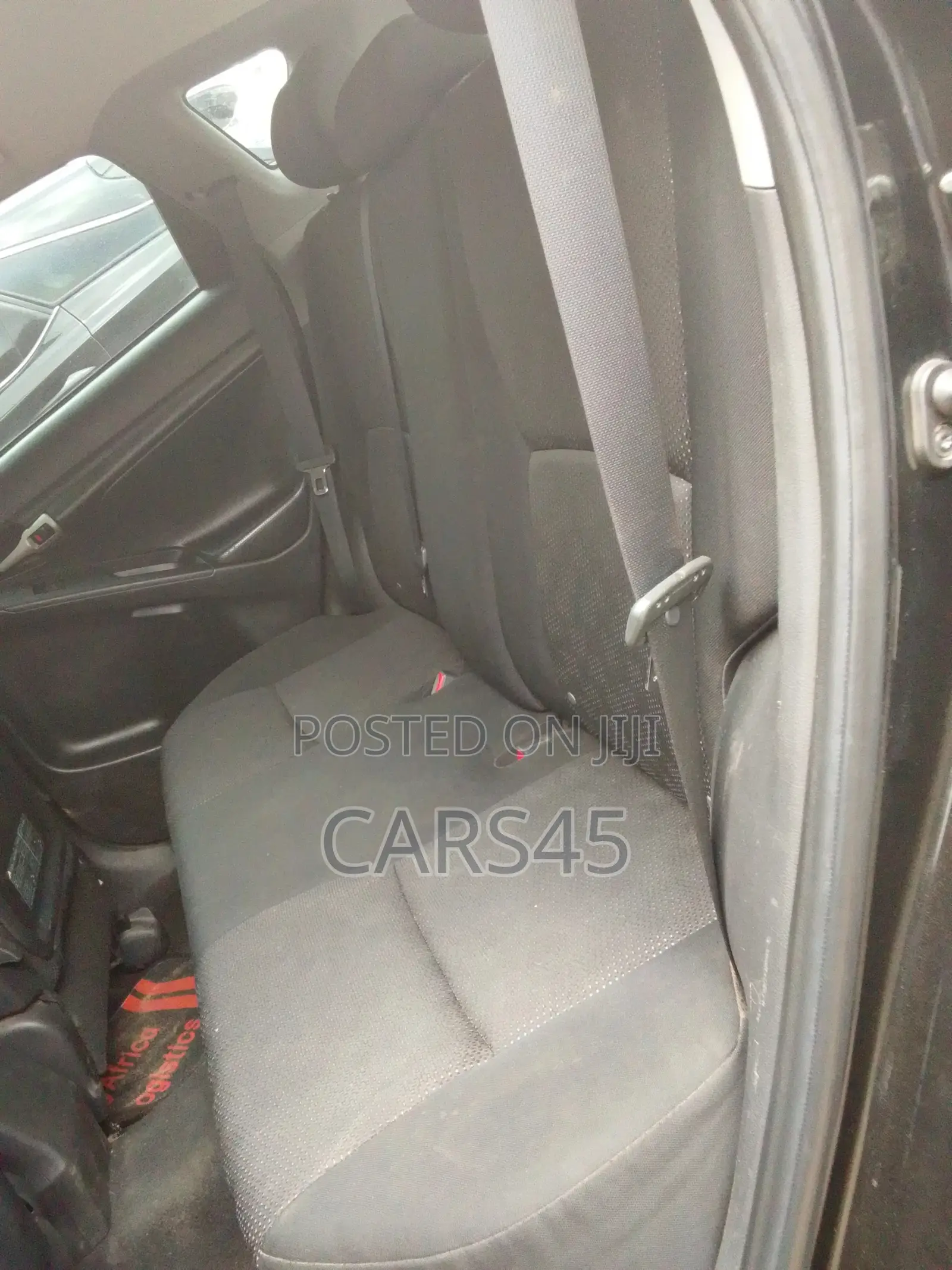 Pontiac Vibe 2010 Gray