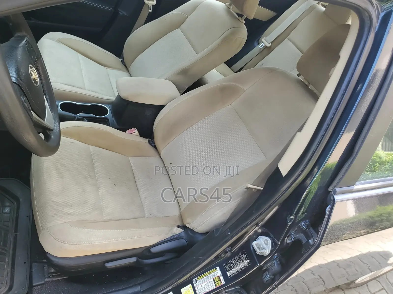 Toyota Corolla 2017 Green