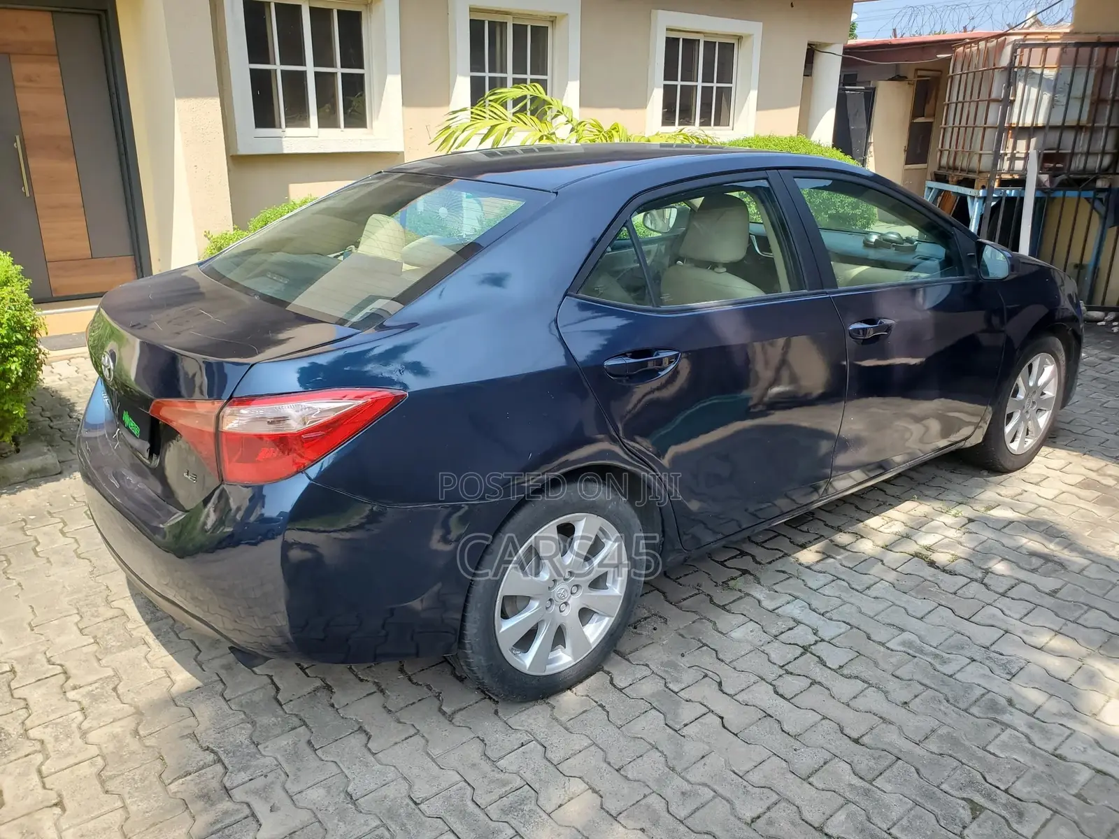 Toyota Corolla 2017 Green