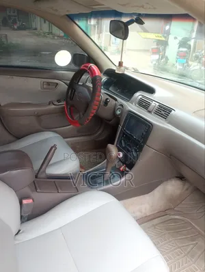 Toyota Camry Automatic 1999 Silver