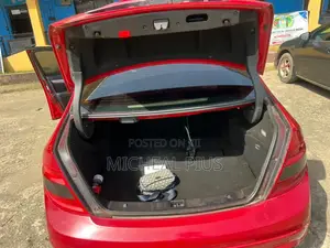 Mercedes-Benz C300 Sport Sedan AWD (3.0L 6cyl 7A) 2009 Red