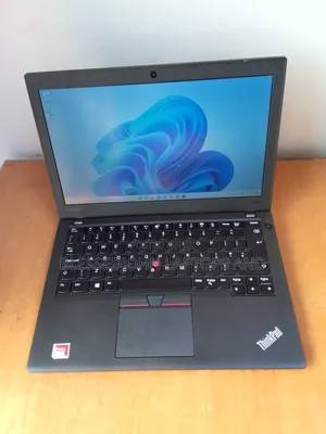 Laptop Lenovo ThinkPad A275 8GB AMD Ryzen 7 SSD 128GB