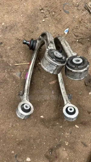Upper Arm and Linkage Range Rover 2017