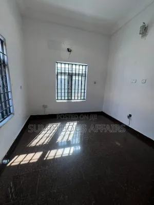 1bdrm Shared Apartment in Agungi for rent