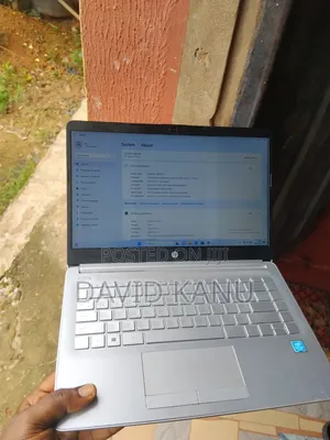 Laptop HP 14-dq1088wm 8GB Intel Pentium SSD 500GB