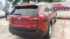 Toyota RAV4 2020 Red
