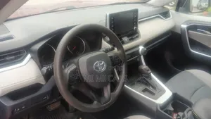 Toyota RAV4 2020 Red