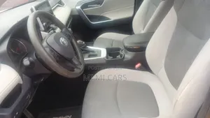 Toyota RAV4 2020 Red