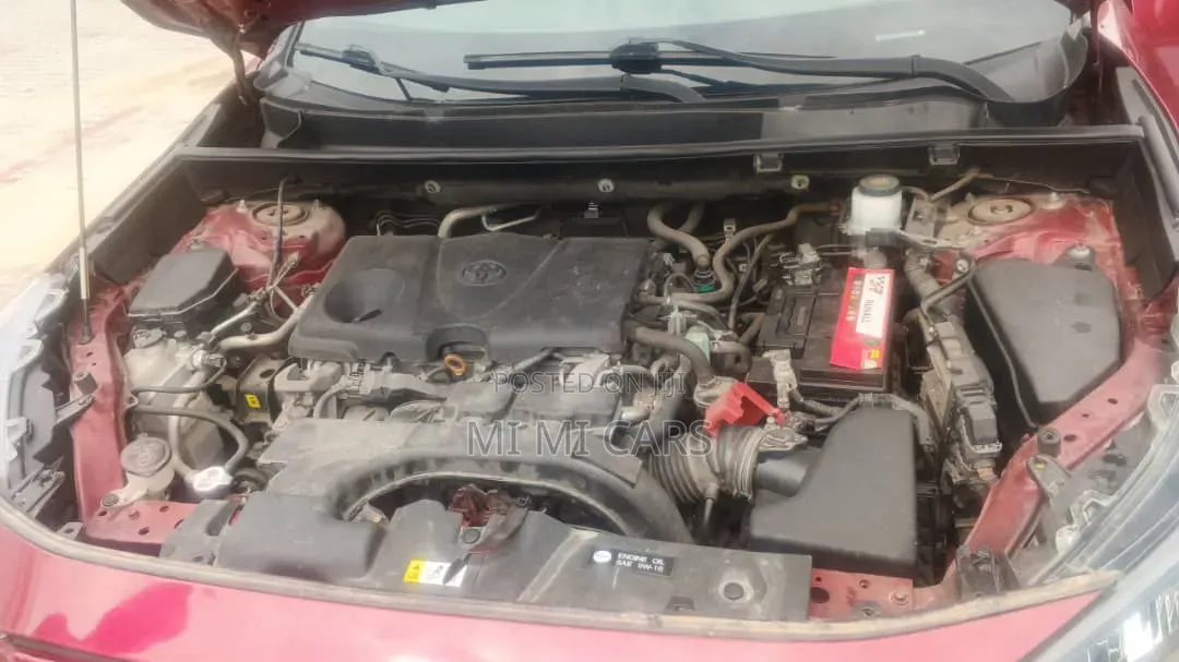 Toyota RAV4 2020 Red