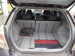 Pontiac Vibe 2010 Gray