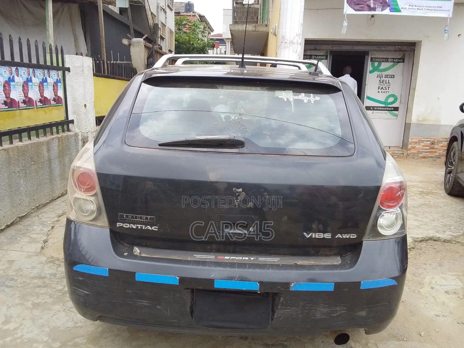Pontiac Vibe 2010 Gray